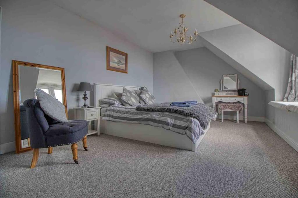 Gorleston-on-Sea Large Character Home, Hot Tub, Beach 5 Min Walk מראה חיצוני תמונה