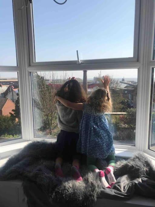 Gorleston-on-Sea Large Character Home, Hot Tub, Beach 5 Min Walk מראה חיצוני תמונה
