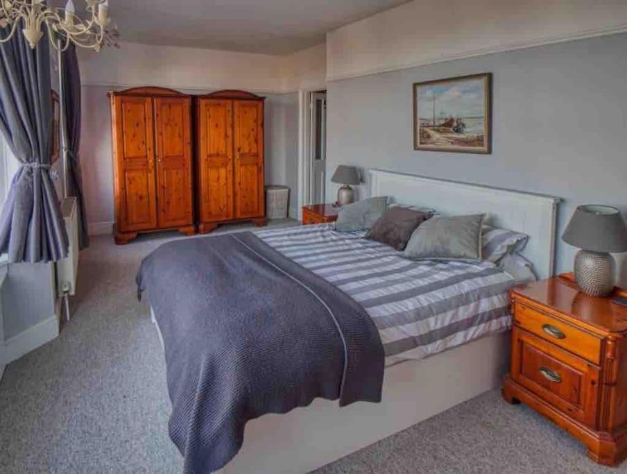 Gorleston-on-Sea Large Character Home, Hot Tub, Beach 5 Min Walk מראה חיצוני תמונה